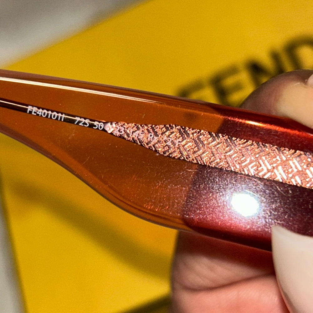 Fendi Pink Square-Frame Sunglasses- LIKE NEW - Picture 5 of 8